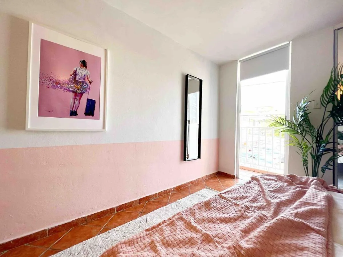 Spacious 2Br In San Juan W Parking Walk To Beach! 0*,