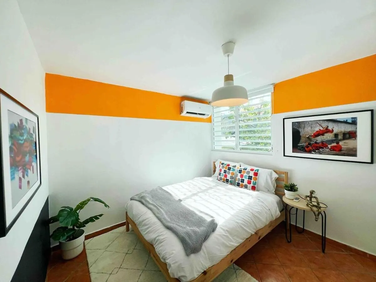Spacious 2Br In San Juan W Parking Walk To Beach! Puerto Rico