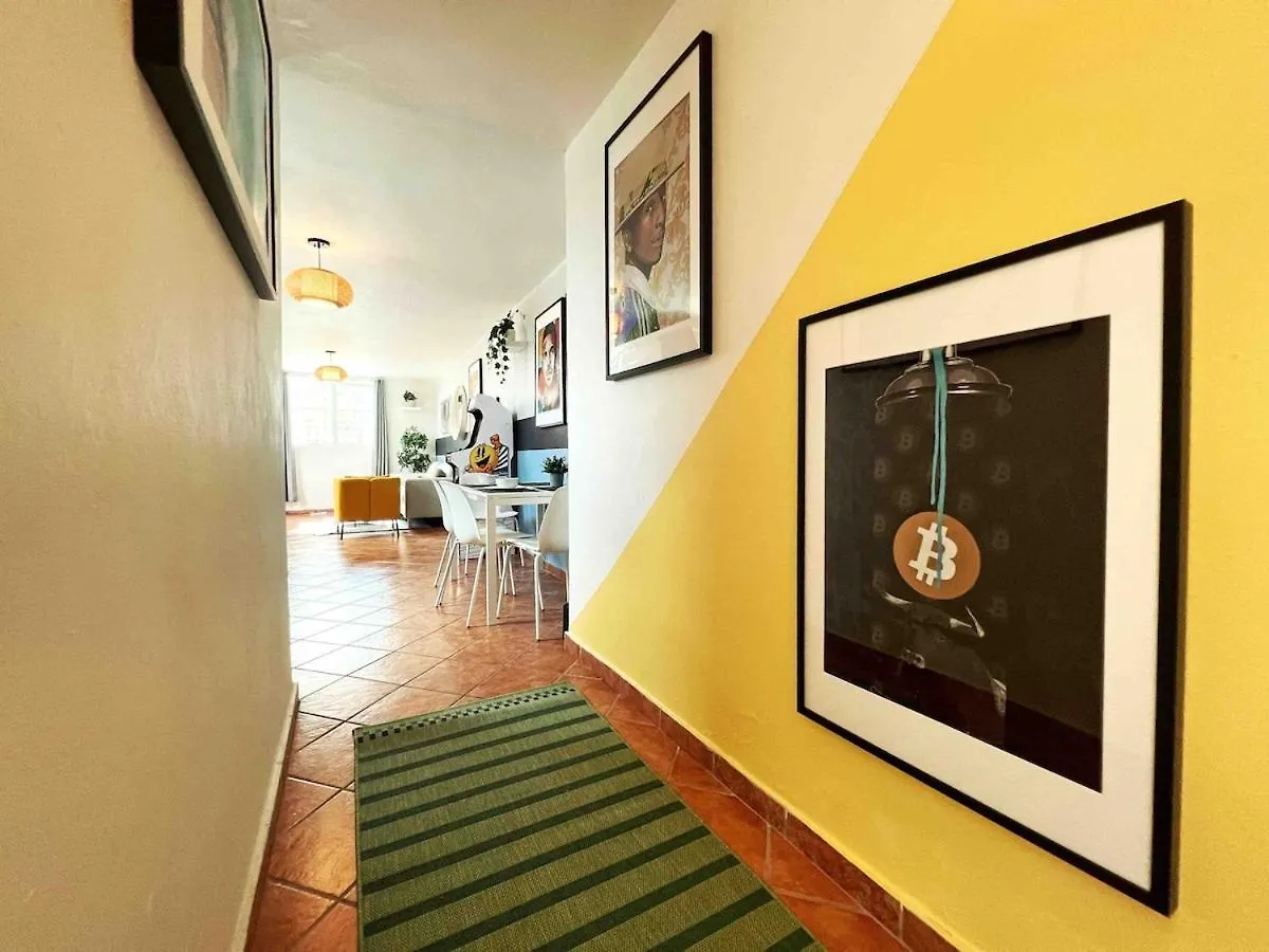 Spacious 2Br In San Juan W Parking Walk To Beach!