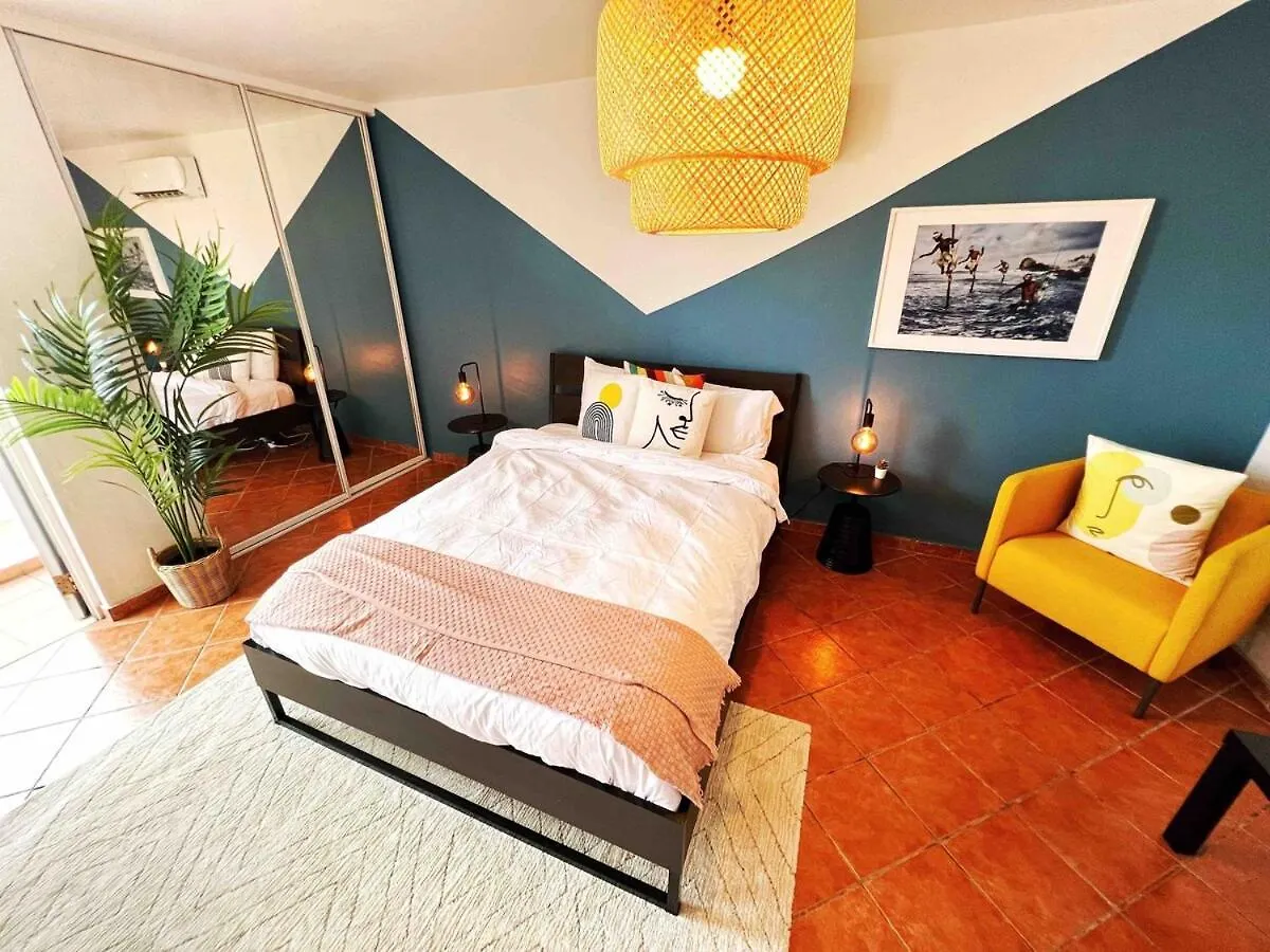 Apartment Spacious 2Br In San Juan W Parking Walk To Beach!