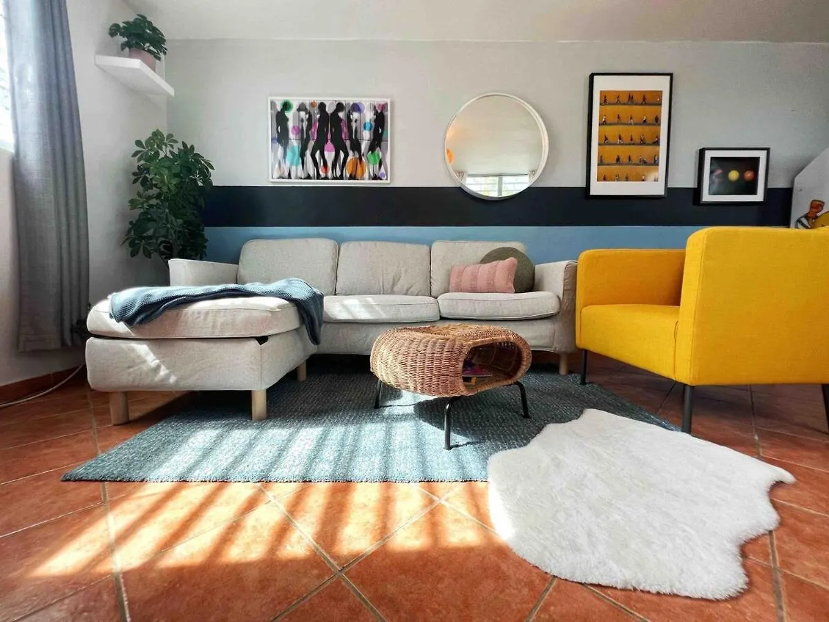 Spacious 2Br In San Juan W Parking Walk To Beach!