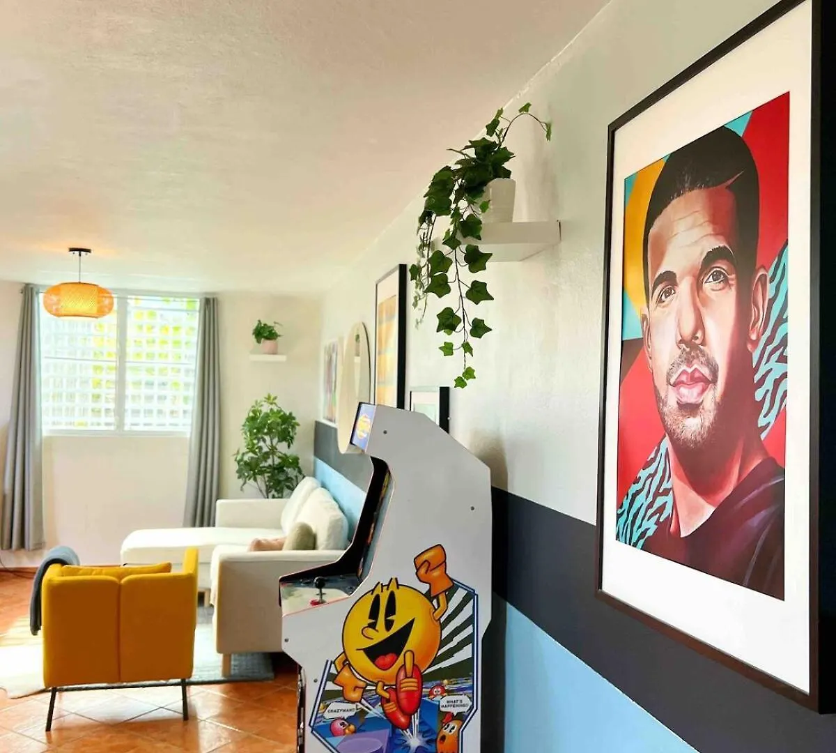 Spacious 2Br In San Juan W Parking Walk To Beach! Apartment